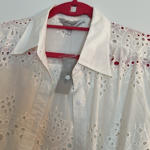 NWT White Button Down Eyelet Blouse - Picture 5 of 7